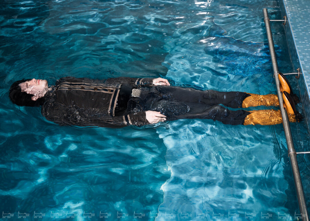    На Рамиле: куртка DIESEL, джинсы LEVI’S Фото: Ирина Аникина