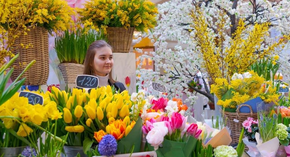 Доцент Безсмертная: Пик продаж цветов может прийтись на пятницу, 6 марта