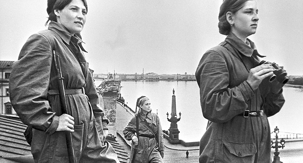 Женское лицо "Смерша". В военной контрразведке на фронте служило около 3 тысяч сотрудниц