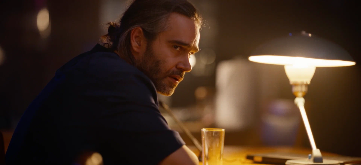 кадр из сериала