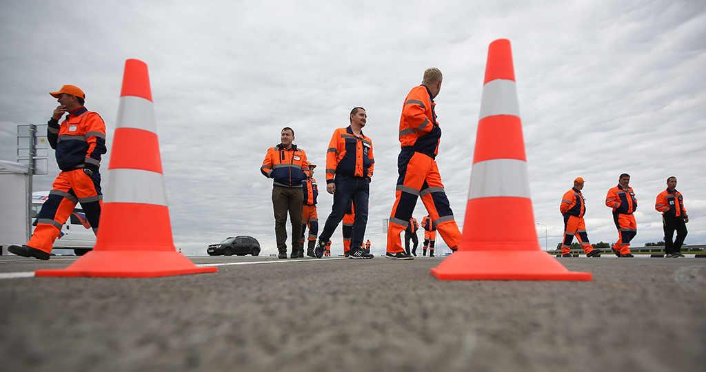 Счетная палата заявила о нехватке 12 000 специалистов в дорожной отрасли