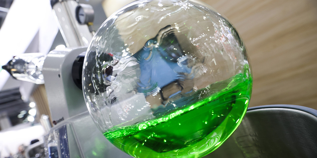 «Химмед» начнет производить особо чистые кислоты для микроэлектроники