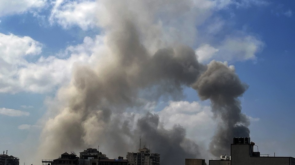 Иран применил ракеты с кассетной боевой частью при ударах по Израилю