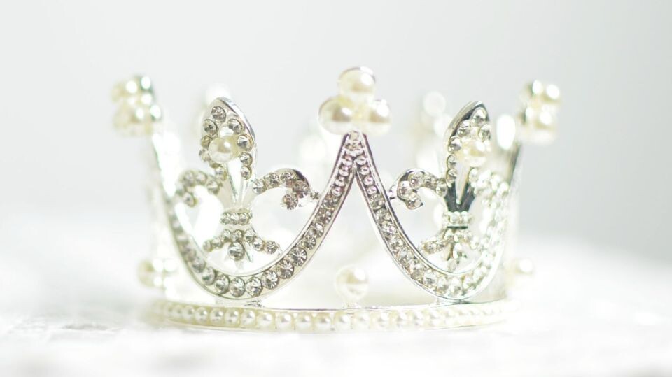    Корона. Источник: unsplash.com