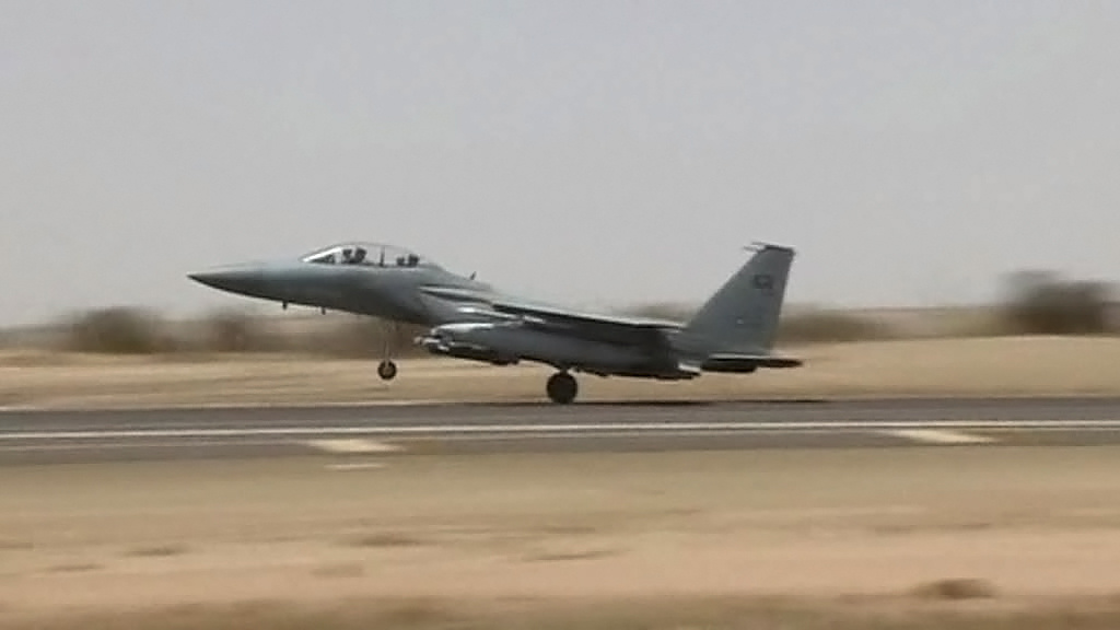    Йемен бомбардировка взлет Ф-15 F-15