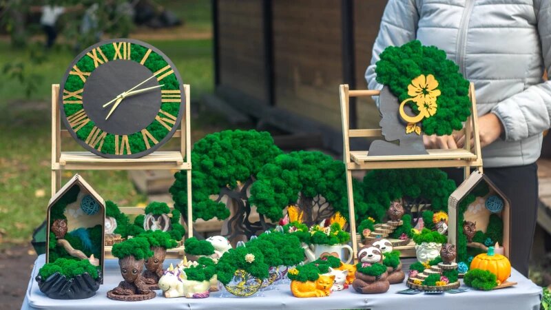     Наталья Сорокина. Изделия из стабилизированного мха Фото: Наталья Сорокина