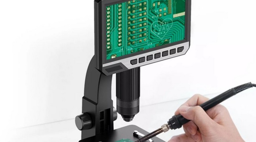 Применение микроскопа в электронике: разработка, пайка, контроль