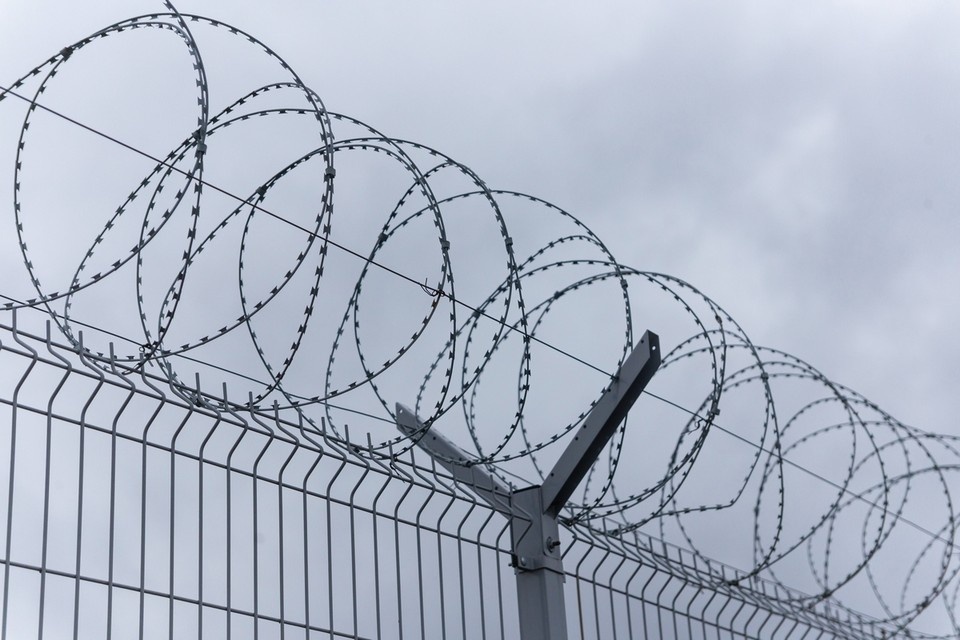    В Туве женщина вонзила нож в спину своего сожителя ИВАНОВА Диана