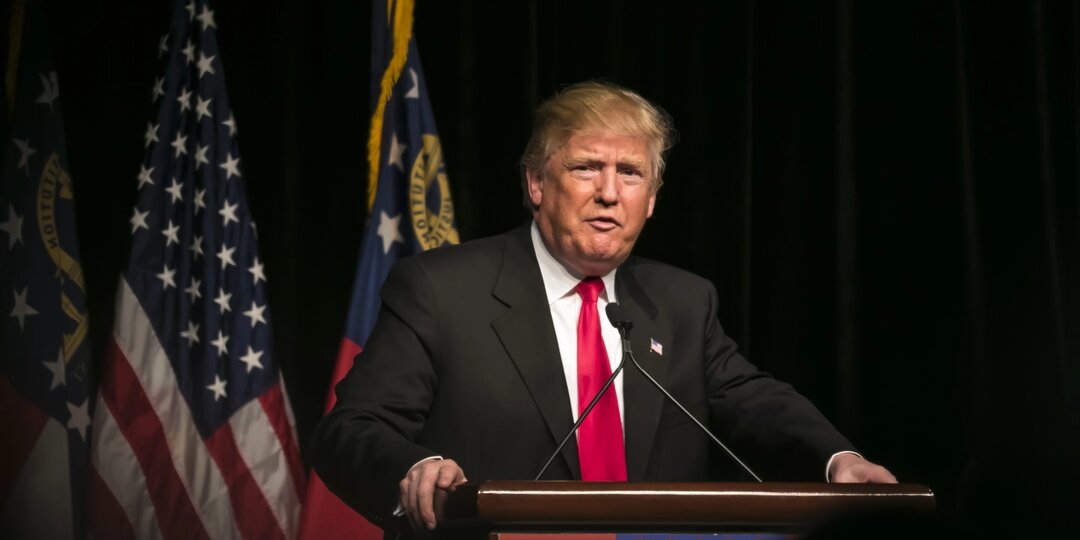 Трамп сливает Украину: США не станет поставлять больше авиации для ВСУ