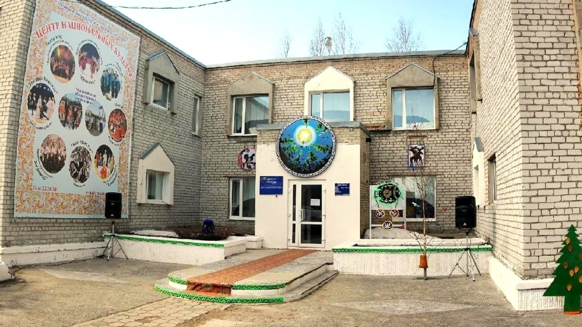    В Нефтеюганске обновят библиотеку и Центр национальных культур к лету