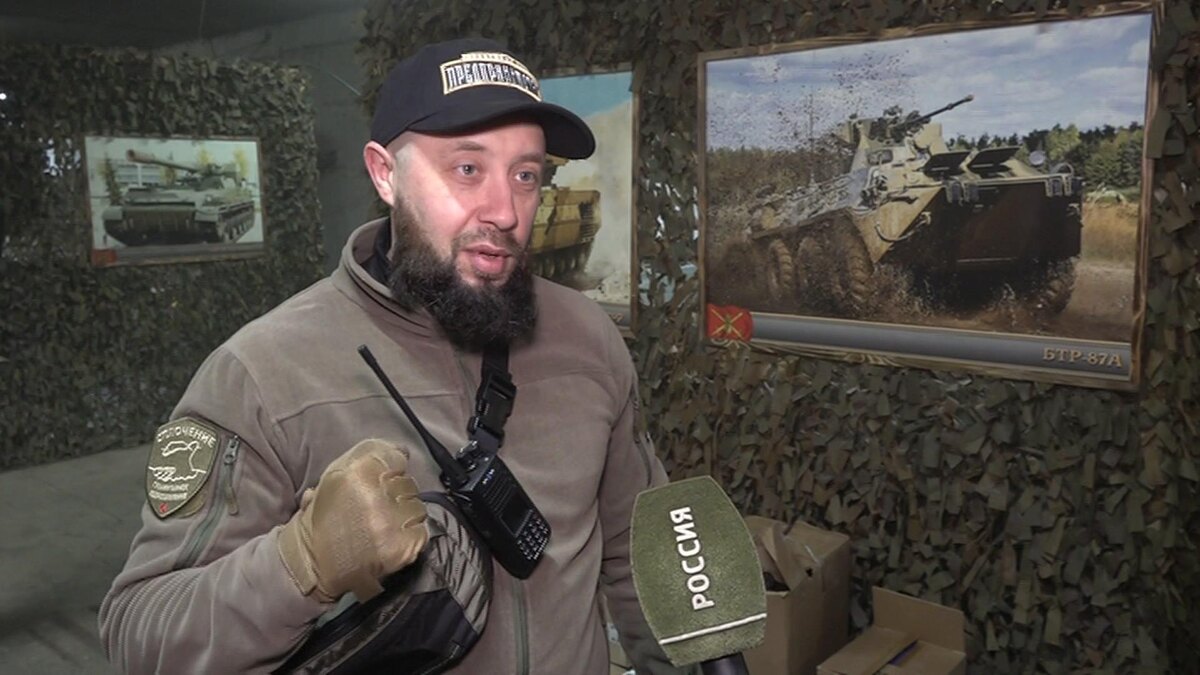    волонтер Военные следователи помогли доставить гуманитарный груз в Донецк