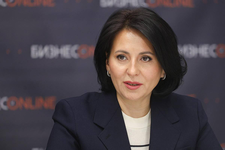    В этом году редакция определила управляющую Банком ВТБ в РТ – вице-президента банка Марьям Давлетшину женщиной года в Татарстане.   
Фото: «БИЗНЕС Online»