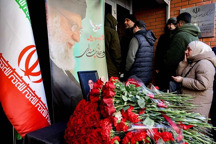    «Верховного лидера выбирает Совет экспертов. Он же контролирует его шаги и слова на предмет соответствия нормам ислама».   
Фото: «БИЗНЕС Online»