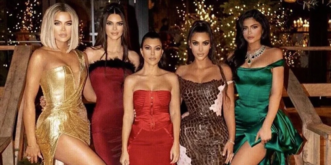 Семейство Кардашьян: как превратить скандалы в миллиарды долларов