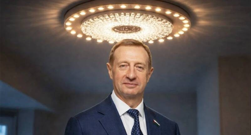 «Вся власть — от Бога, а богатство — от труда?»: «Единая Россия искушает лицемерием