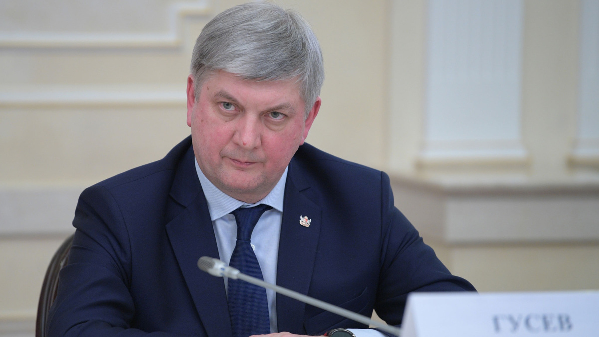    Губернатор Александр Гусев 2018 РИА