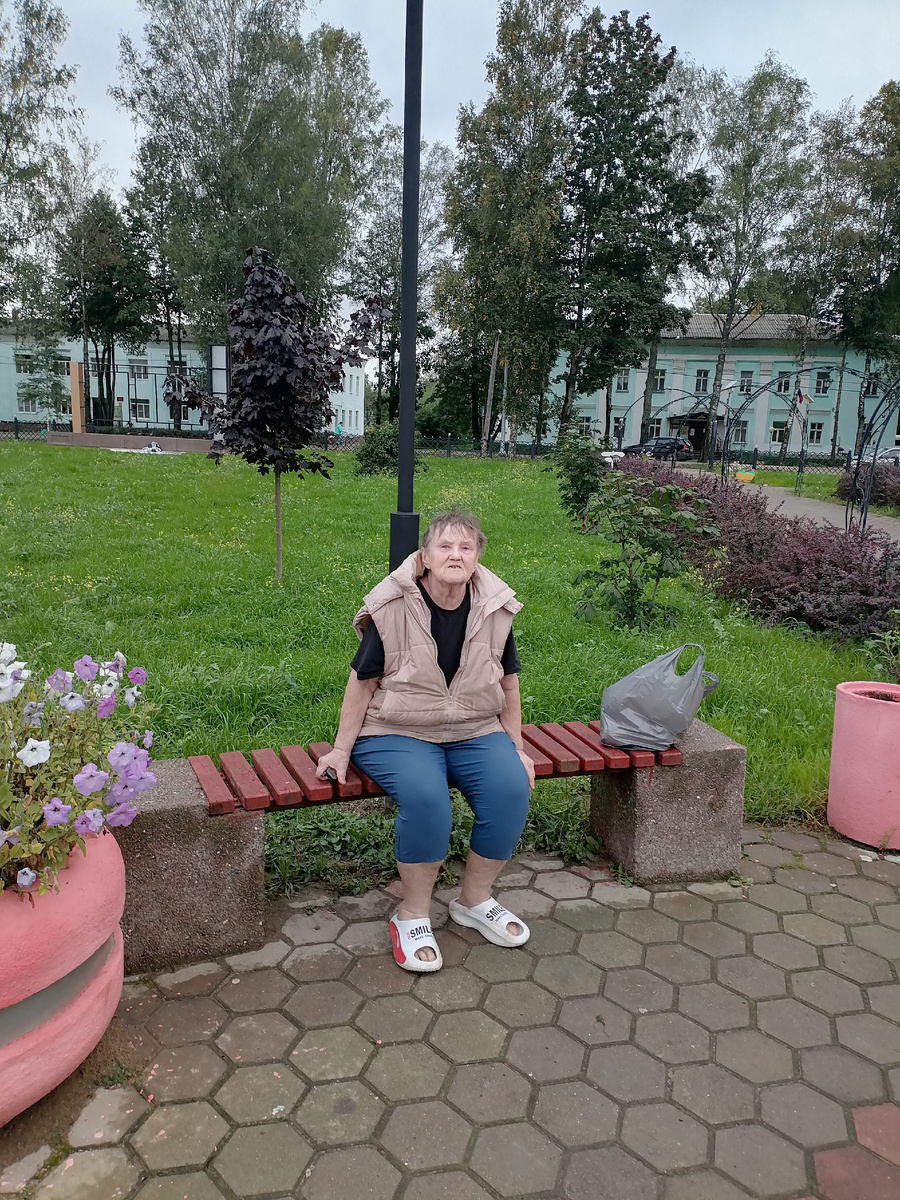 Помощь автору Сбербанк по телефону +79108494731