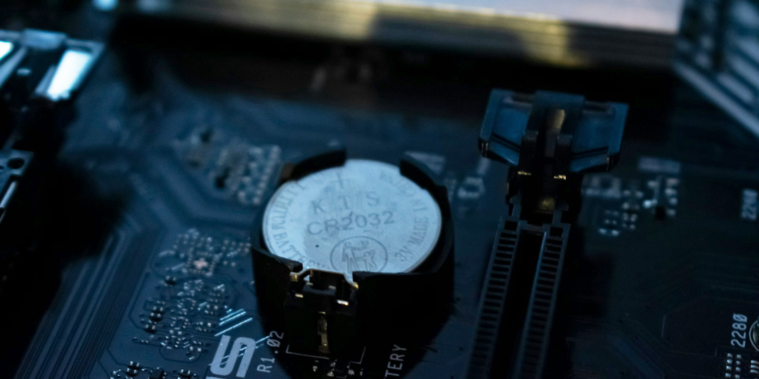Три последствия севшей батарейки на материнской плате