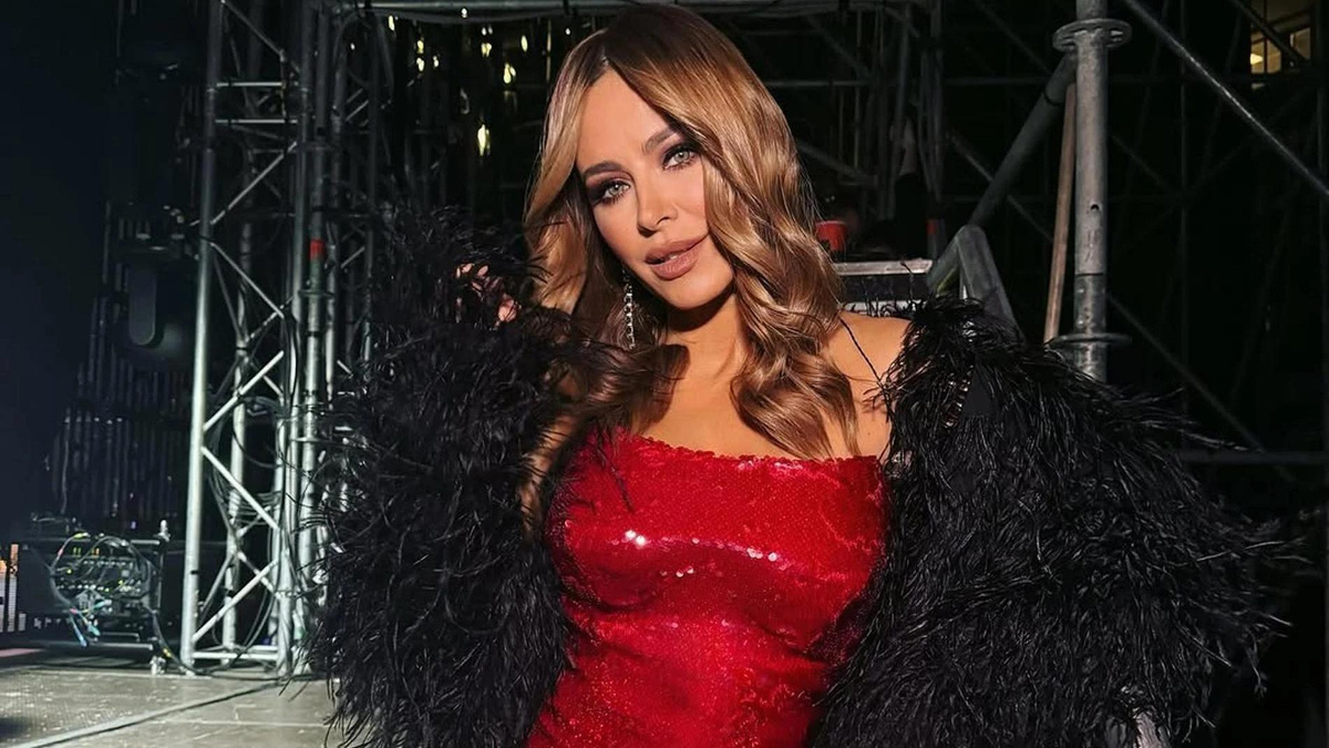    Ани Лорак. Фото: Instagram (Запрещён в РФ) @anilorak