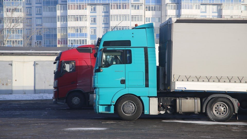 🚚 На региональной дорожной сети Красноярского края с 13 апреля начнет действовать ежегодное ограничение на движение грузовиков