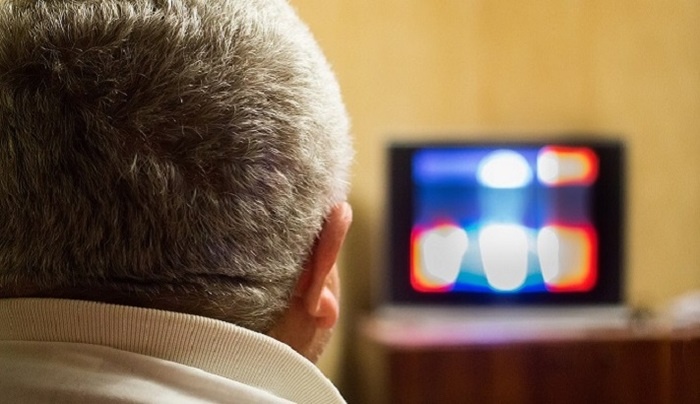    Россиянка зарезала сожителя из-за его разговоров с телевизором