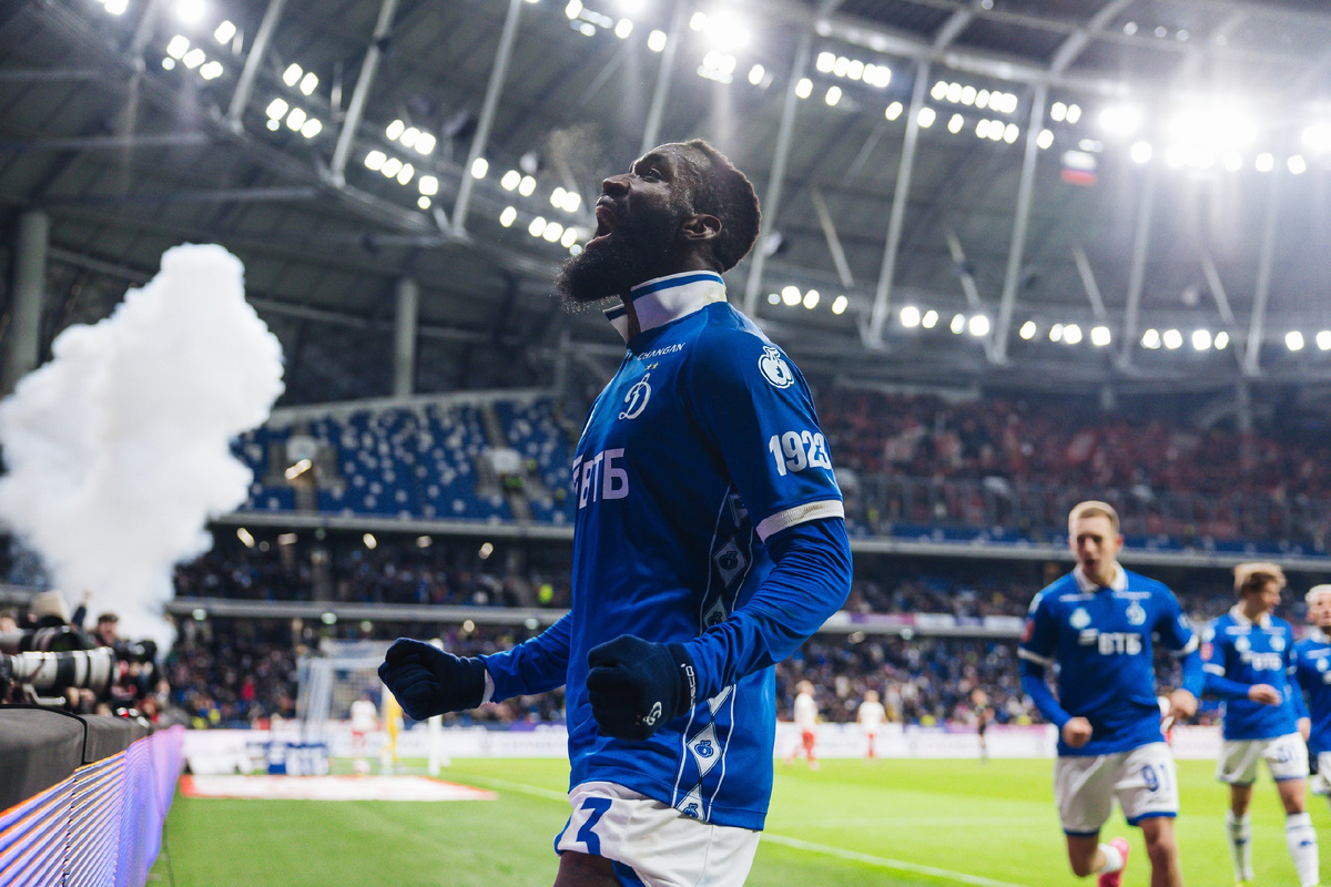 Николя Нгамалё