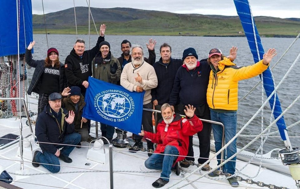    Команда экспедиции. Фото: Сергей Щербаков (Омское отделение РГО)