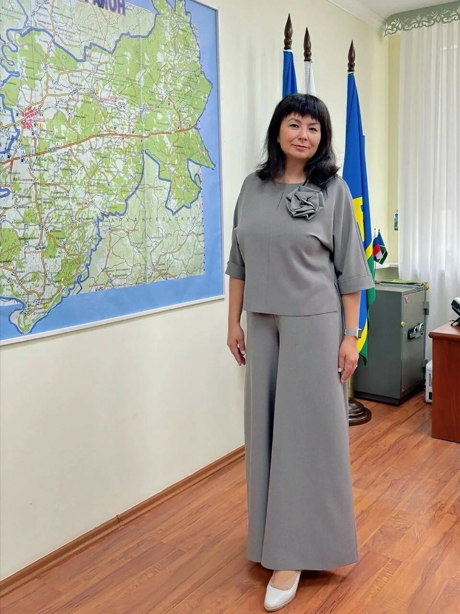     Ғорурлыҡ һәм һоҡланыу менән һөйләйем