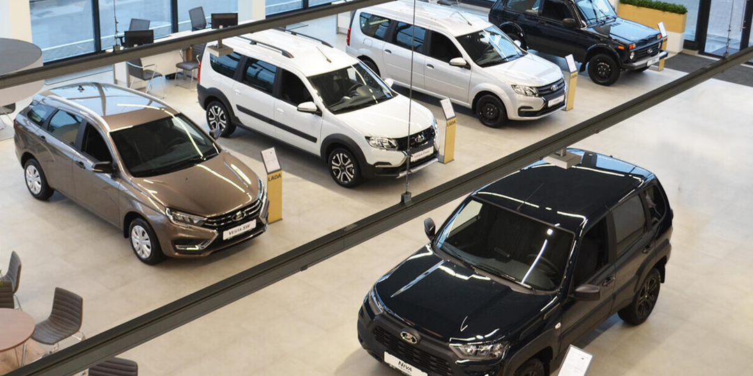 Веста стала не нужна, продажи у Tenet идут в гору, а Лады тетят на дно. Tenet продали 51 тыс. машин и готовят новинки