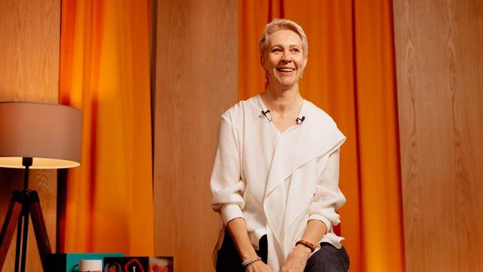 Татьяна Лазарева* услышала песню группы «Тату» в такси Парижа и обрадовалась