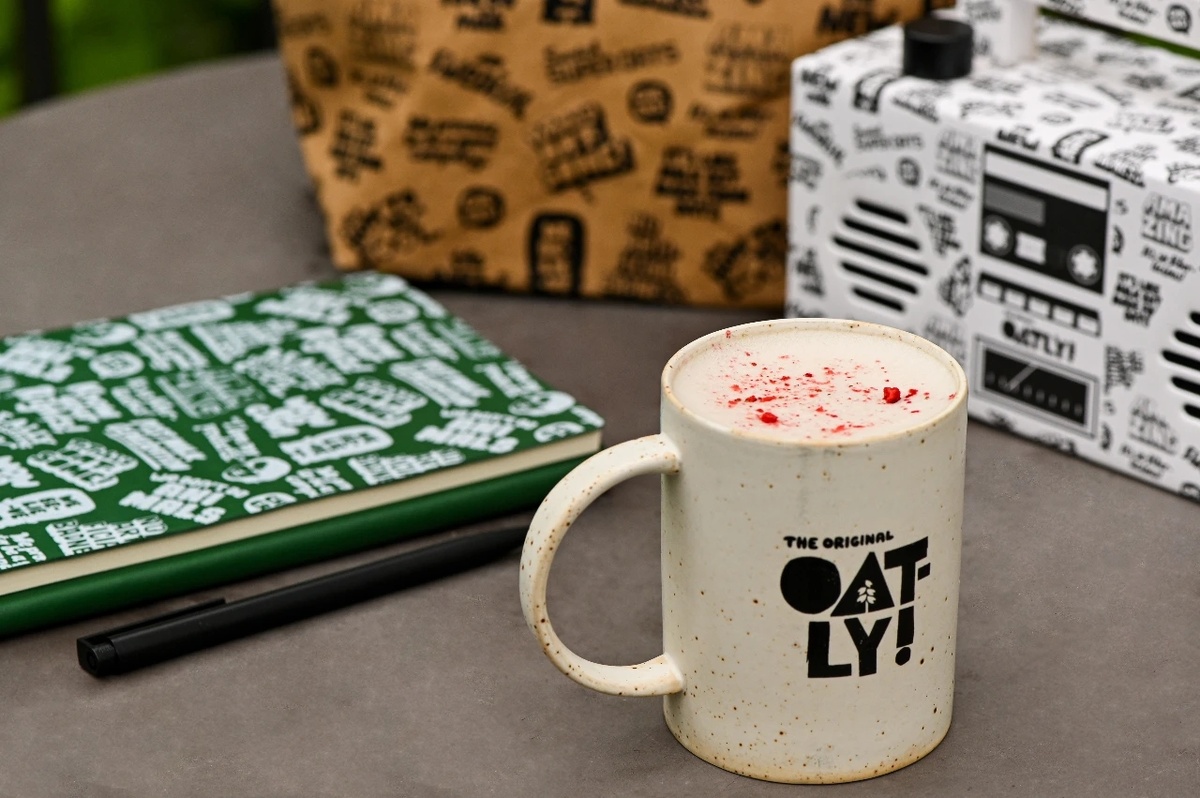 То самое шведское овсяное молоко OATLY BARISTA