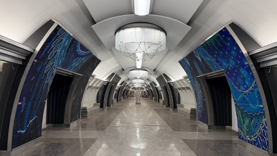 Автор фото: t.me/podzemnik_spb.  До полноуенного открытия станция метро "Театральная" будет работать как транзитная.