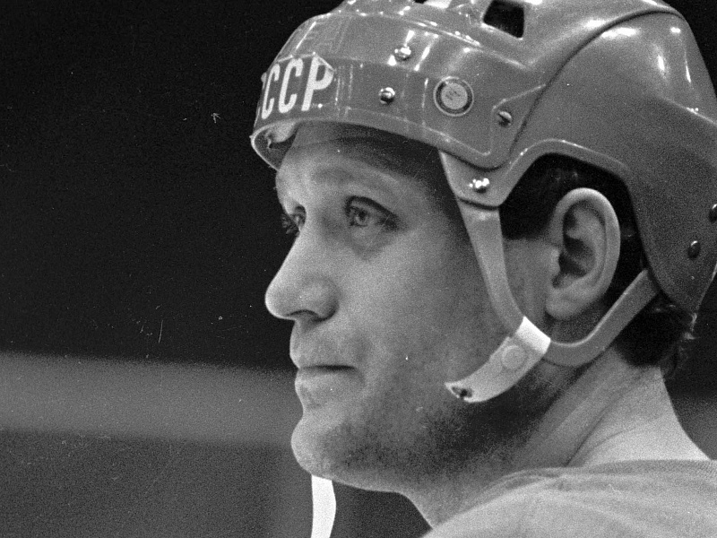 Владимир Петров