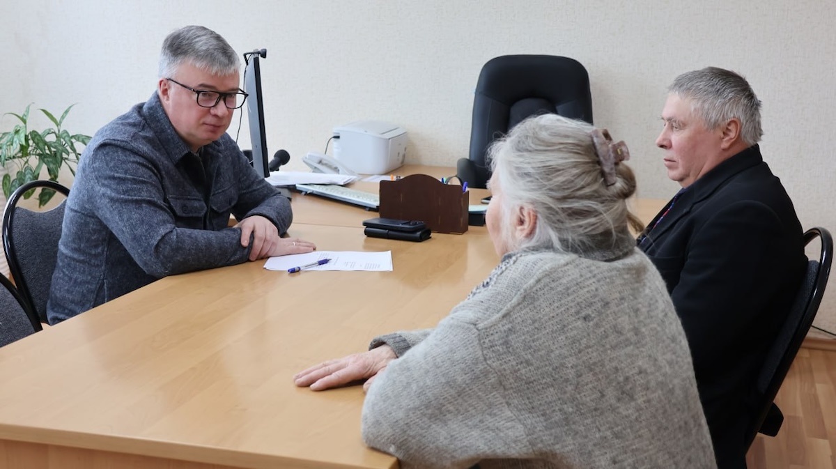    Депутат Госдумы с рабочим визитом посетил Шарангский и Тонкинский муниципальные округа Нижегородской области