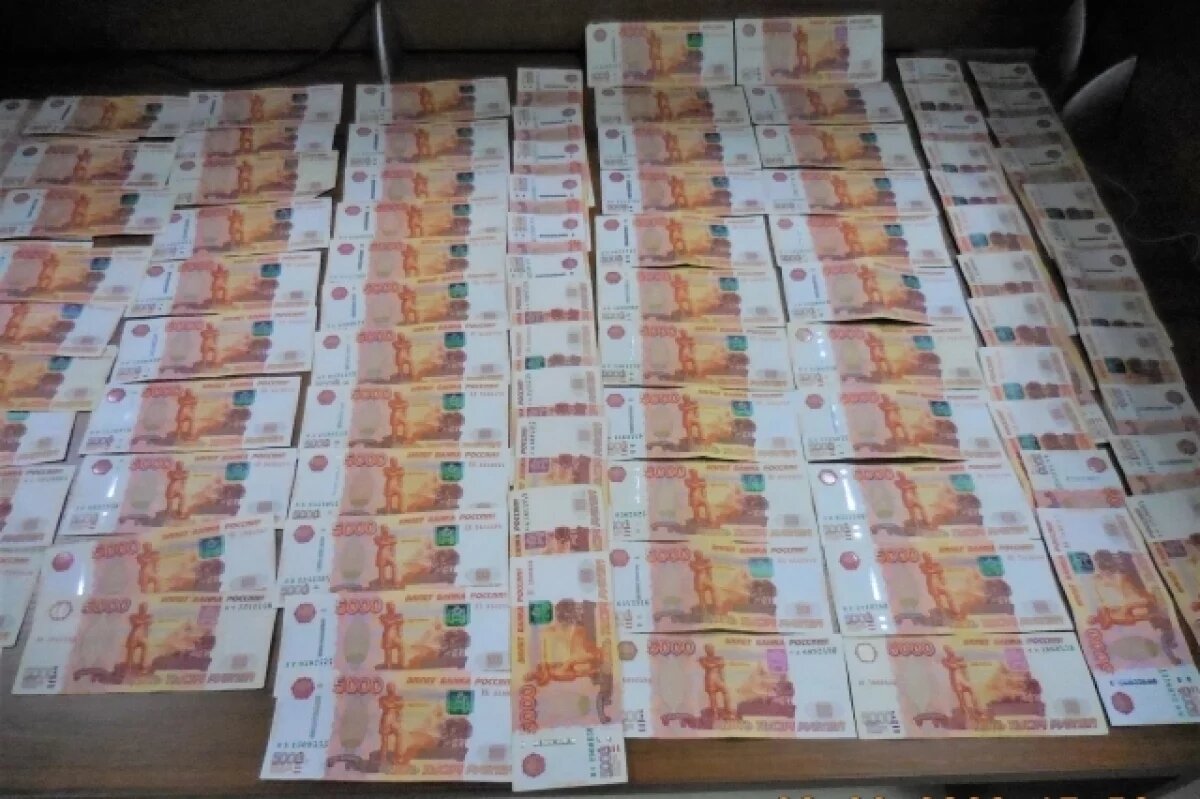    «Обнальщик» с 20-миллионным оборотом попал в поле зрения ФСБ в Волгограде