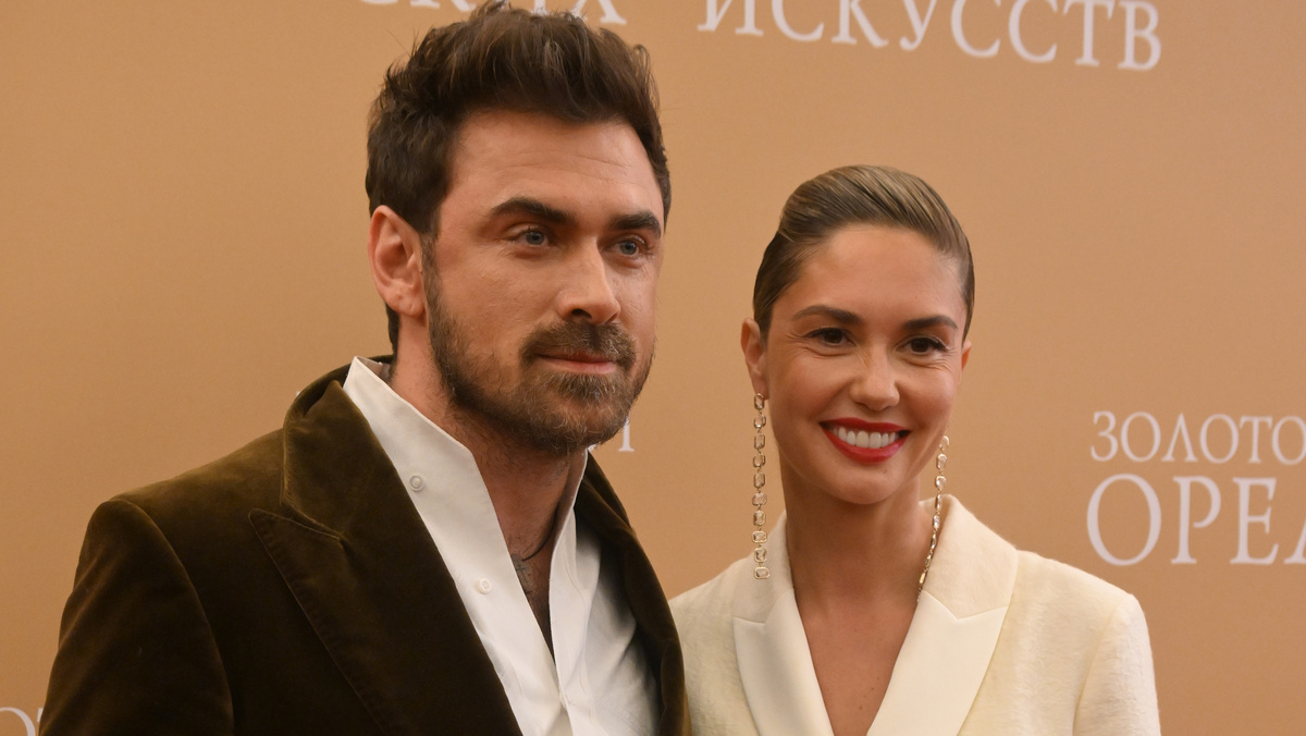    Петр Дранга и Агата Муцениеце. Фото: Михаил Фролов / КП