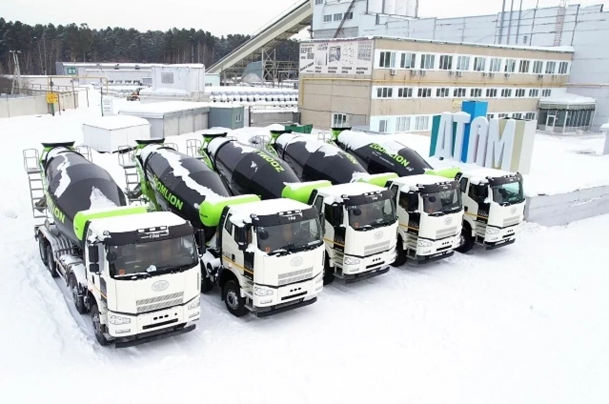    «Атом» пополнил парк строительной техники