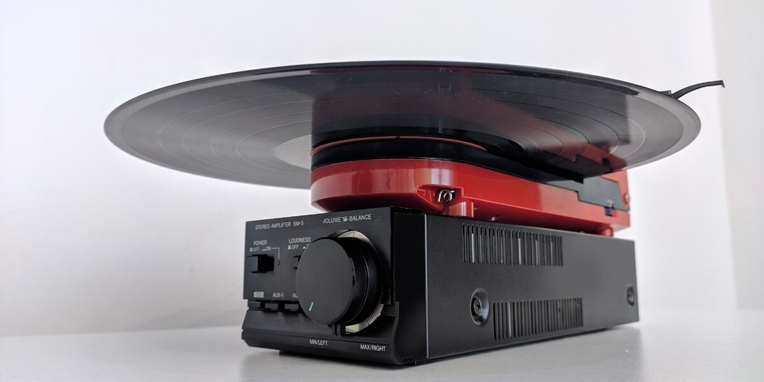 SHARP SM-5 "мал золотник да дорог"