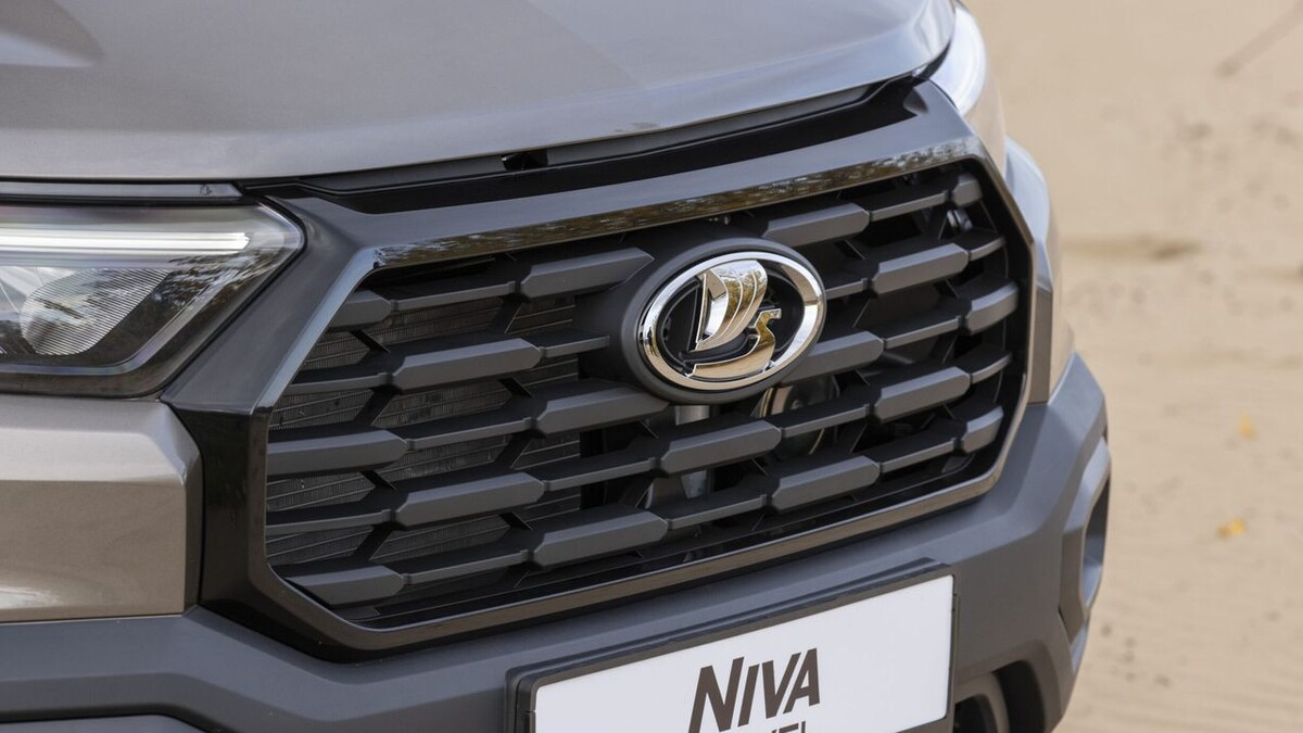    Решетка радиатора LADA Niva Travel. Фото АвтоВАЗ