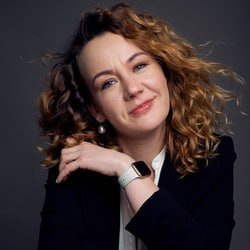    — Единственное, что мы можем сейчас сделать, это перестать гадать и подождать официального разъяснения ведомства о том, что же это на самом деле было. Потому что, конечно, у всех вызывает не просто недоумение, а какой-то абсолютный ужас и тревогу, что это может означать, — подчеркнула эксперт.