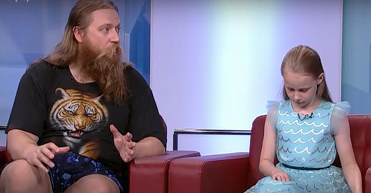    Евгений и Алиса ТепляковыСоцсети