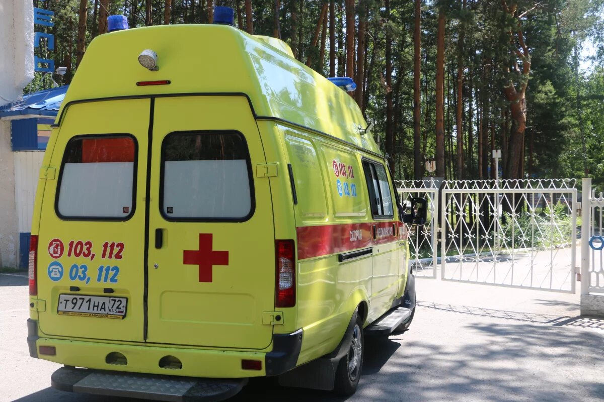    Госпитализацию учителя после пожара в тюменской школе №27 опровергли