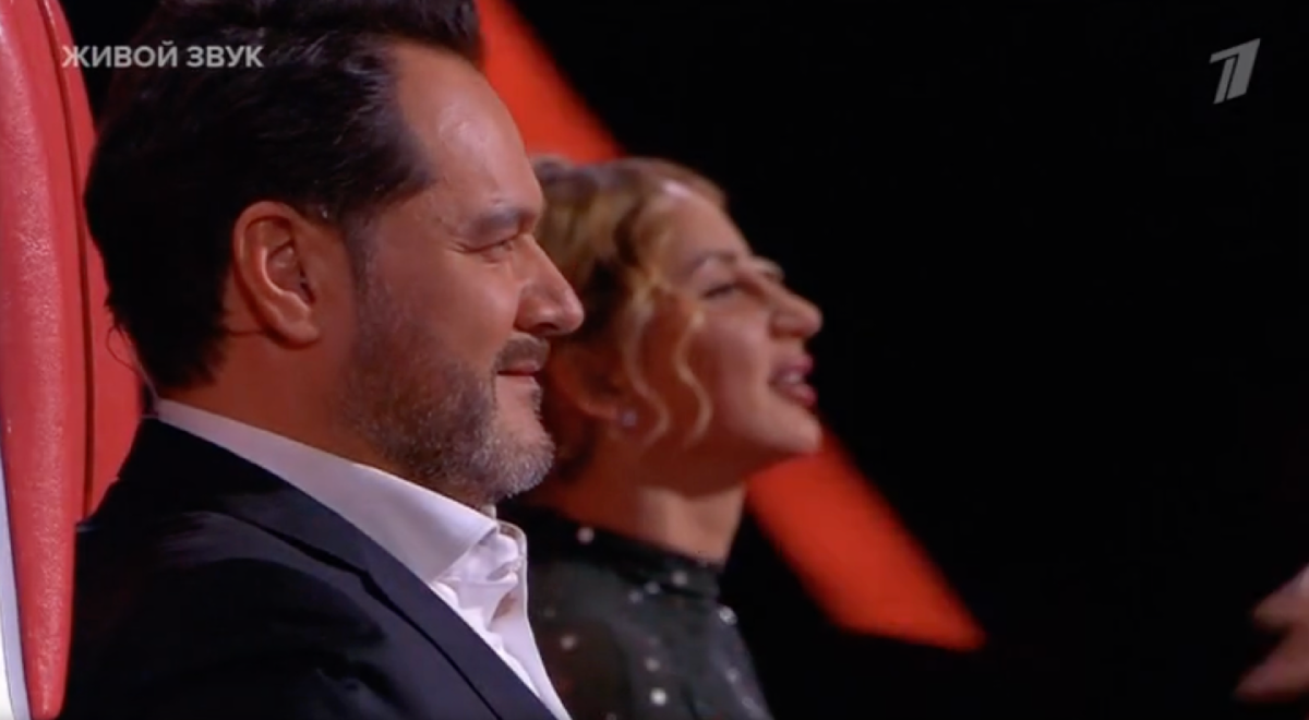 Кадр из шоу "Голос", Первый канал, 14 сезон, этап "Слепые прослушивания", седьмой выпуск от 6 марта 2026 года