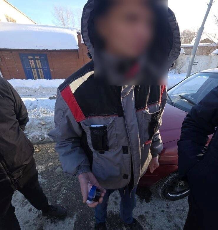     В Оренбурге задержали двух наркосбытчиков Оренбуржье
📷    В Оренбурге задержали двух наркосбытчиков Оренбуржье
📷    В Оренбурге задержали двух наркосбытчиков Оренбуржье
