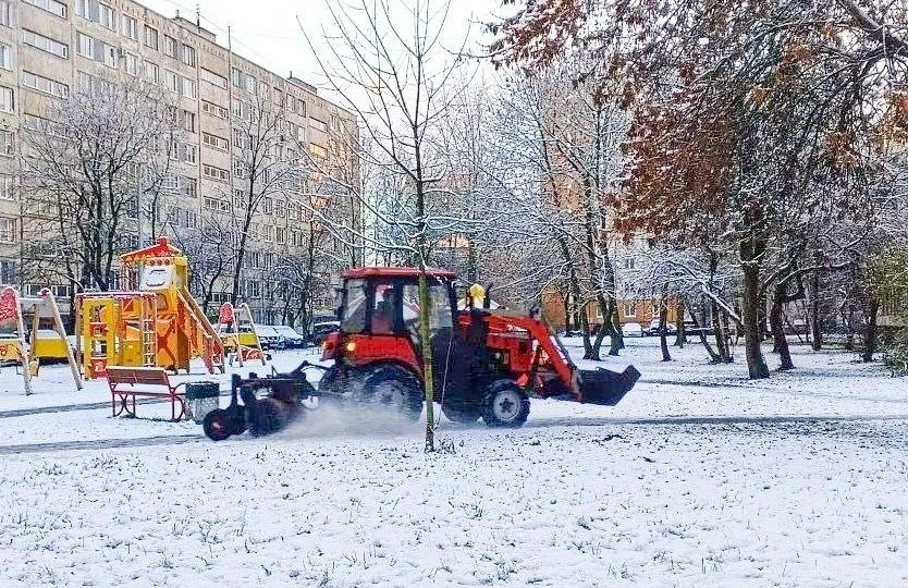 Работников ручного труда в Петербурге стало больше на треть