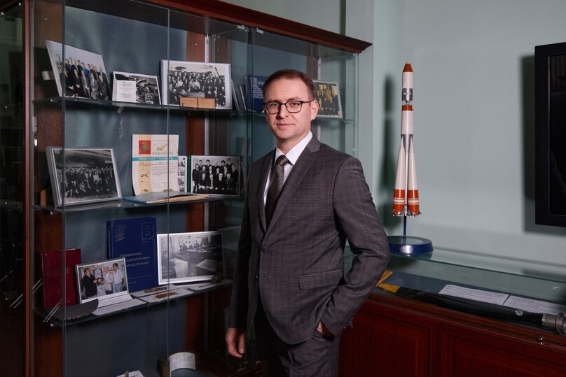     Ректор Владимир Богатырев. Фото: соцсети СНИУ