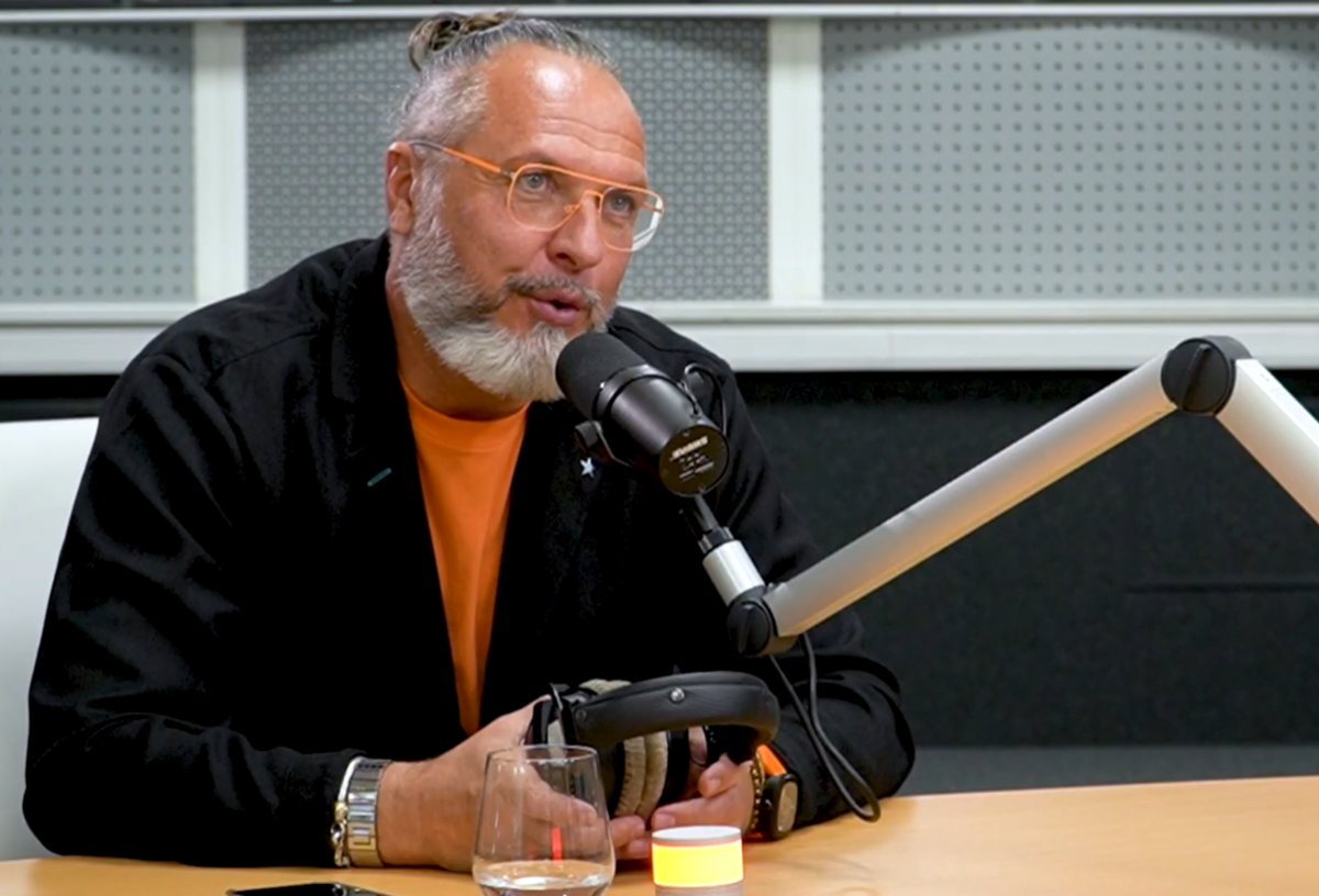 Скриншот видео