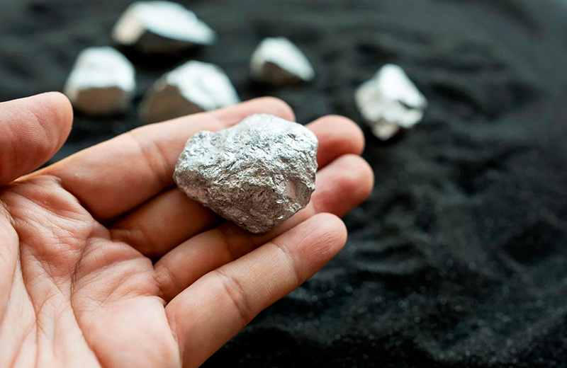 Циклотриалюман вместо платины – Новый катализатор в 20 000 раз дешевле