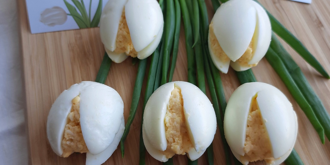 Праздничная закуска «Тюльпаны»