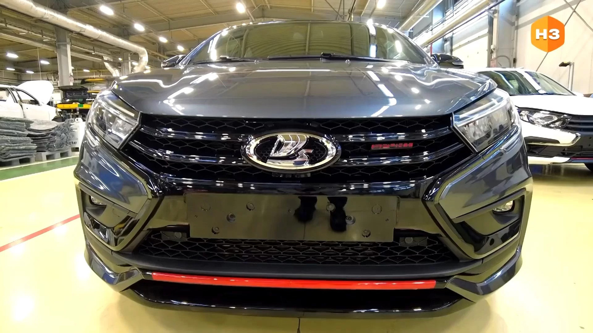 Скриншот видео "На Заводе"  📷
